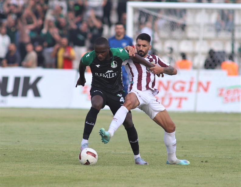 Bandırmaspor: 3 Sakaryaspor: 1
