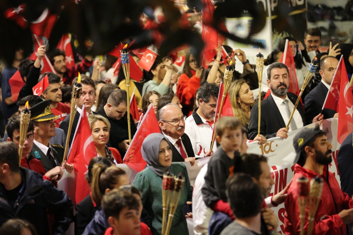 Sakarya'da fener alayı