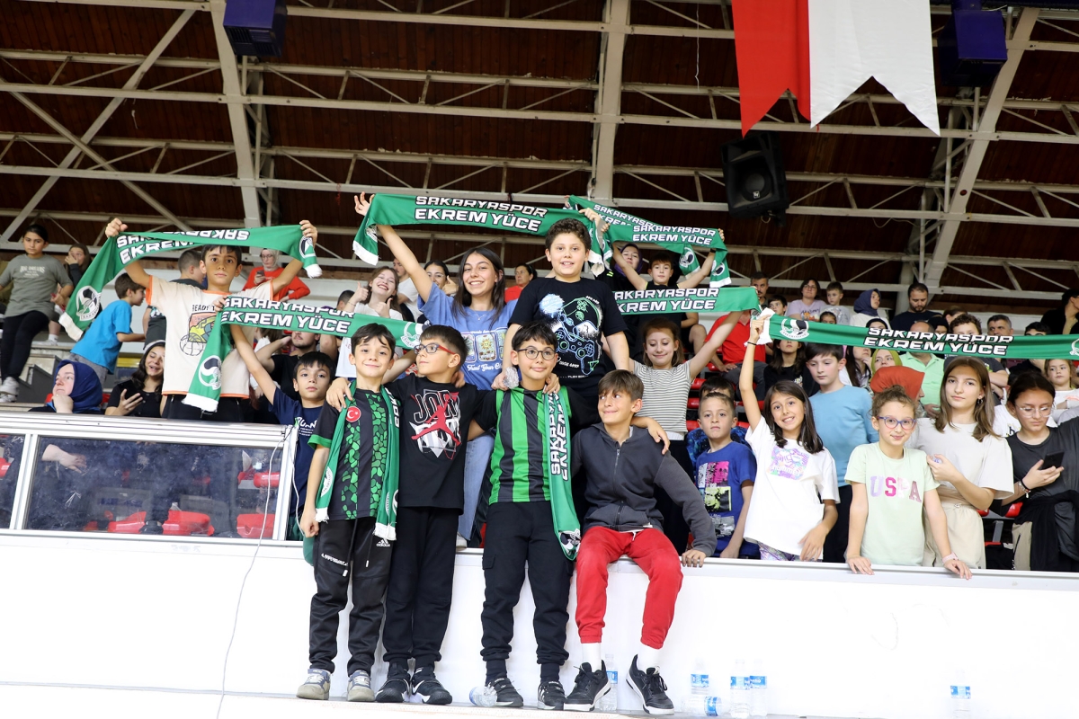 Büyükşehir Basket Sezona Galibiyetle Başladı