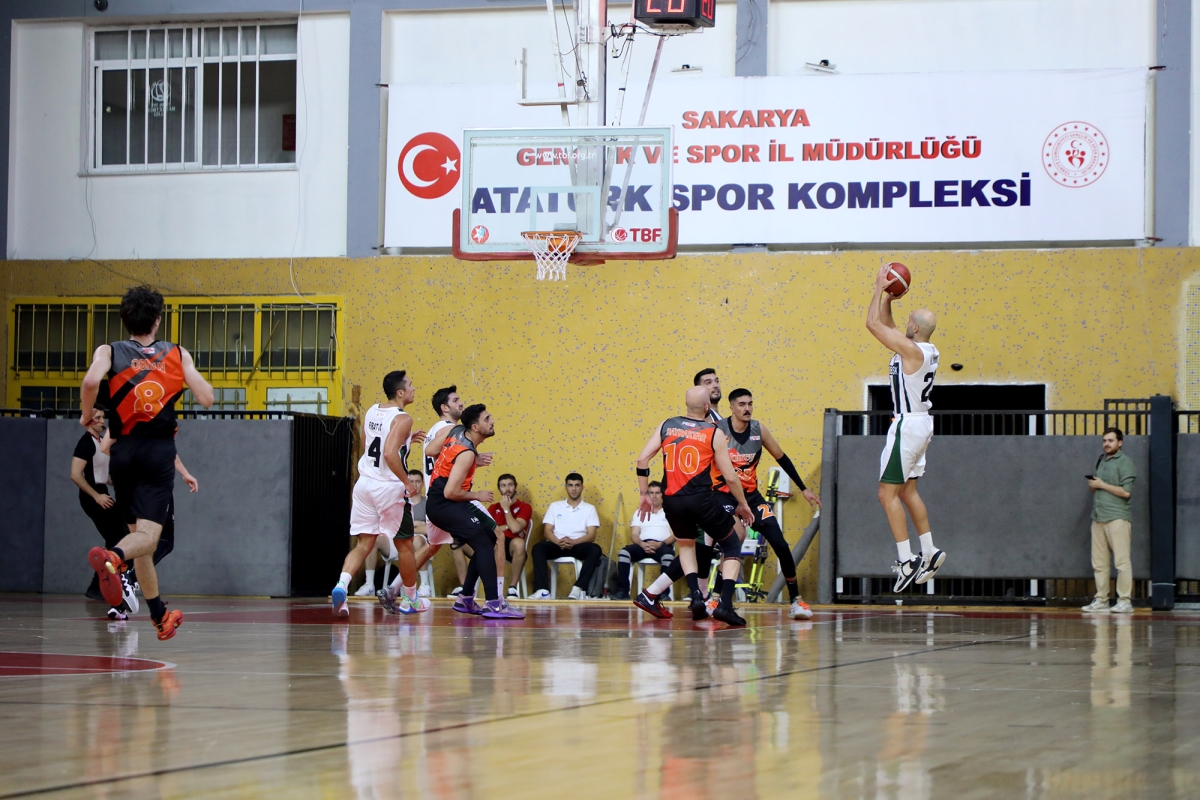 Büyükşehir Basket Sezona Galibiyetle Başladı