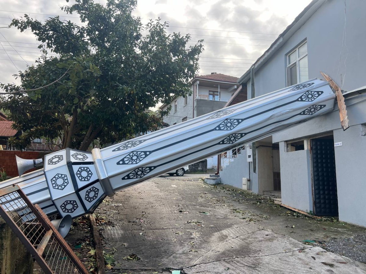 Sakarya'da sağanak ve şiddetli rüzgar