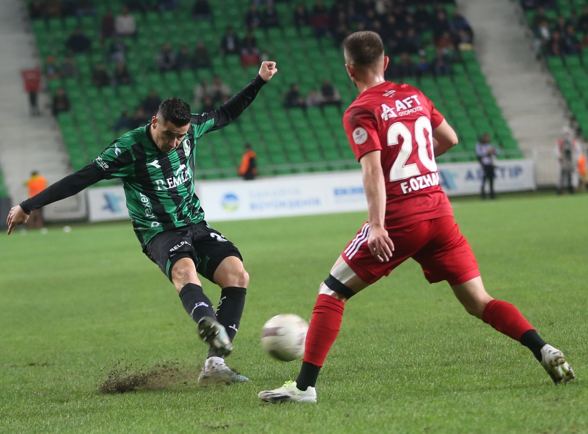 Sakaryaspor - Erzurumspor Foto Galeri