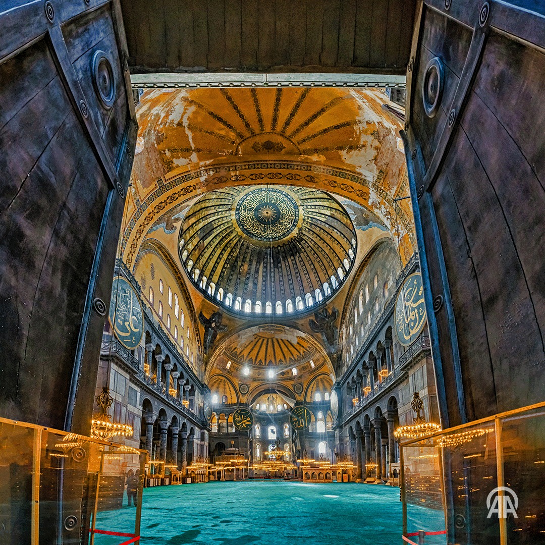  Ayasofya-i Kebir Cami-i Şerifi