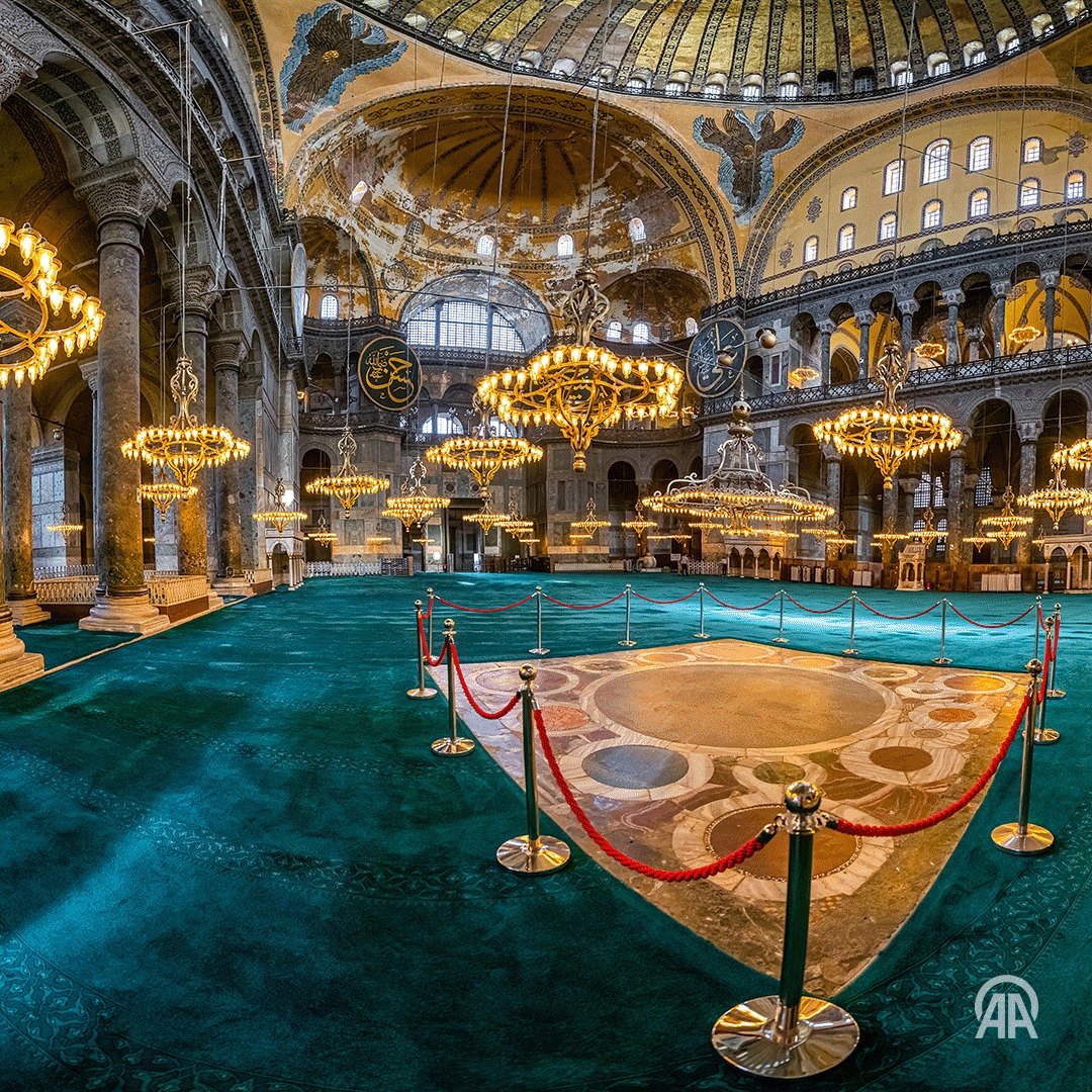 Ayasofya-i Kebir Cami-i Şerifi