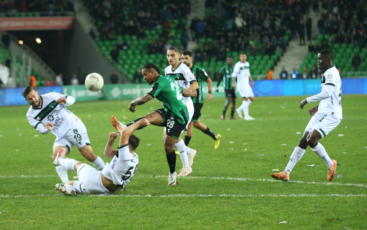 Sakaryaspor - Kocaelispor