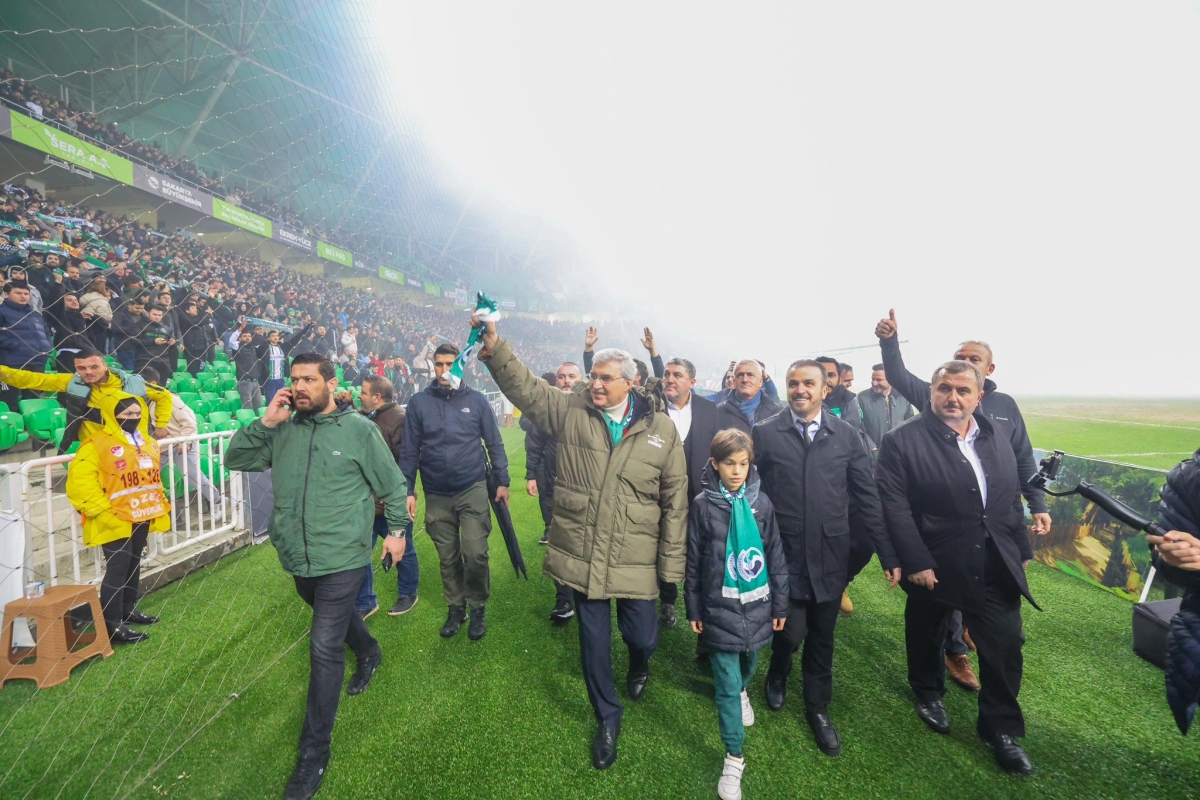 Ekrem Yüce ''Başarılarınız daim olsun.!''