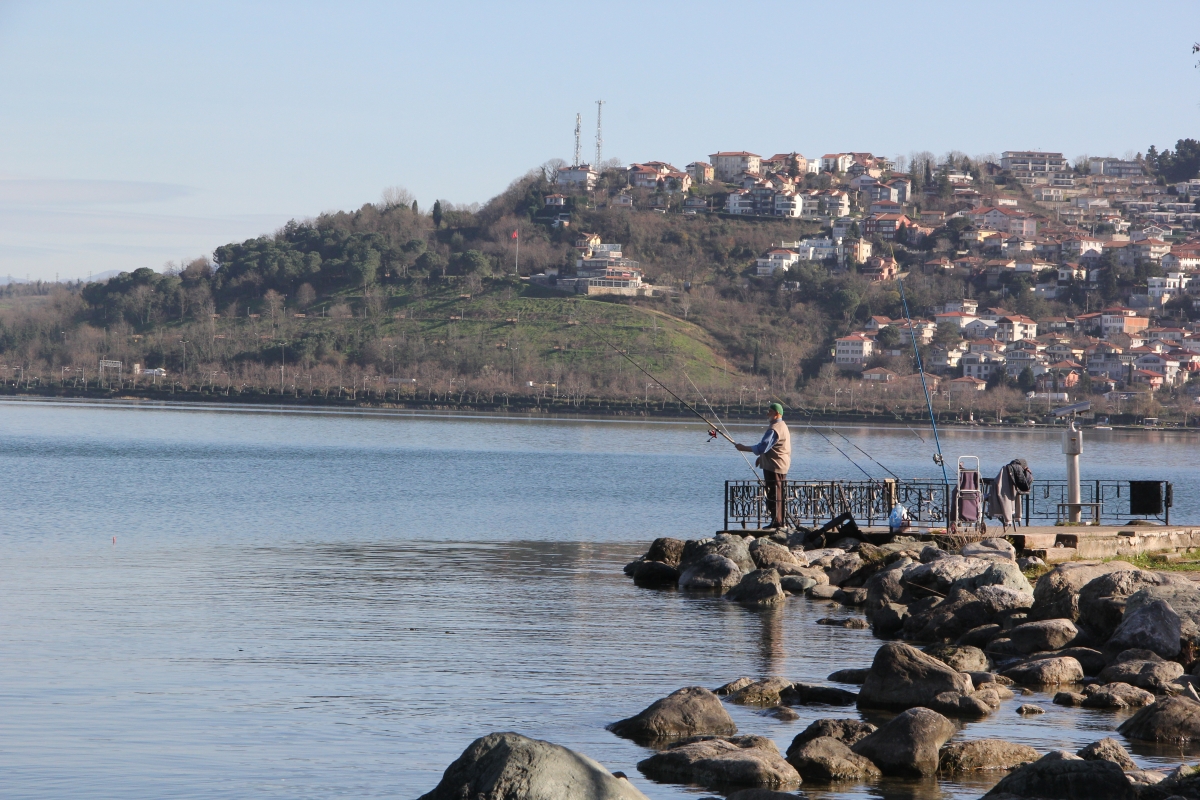 Sapanca turistlerin ilgisini çekiyor.