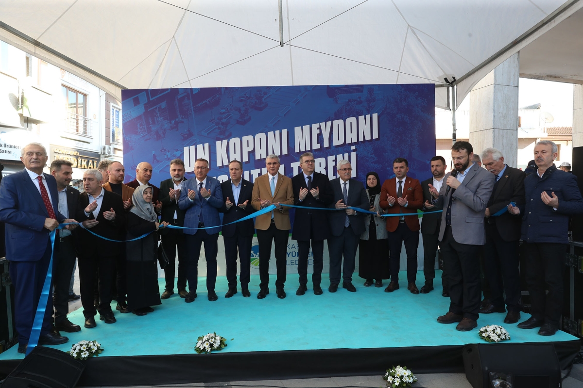 Modern bir meydan