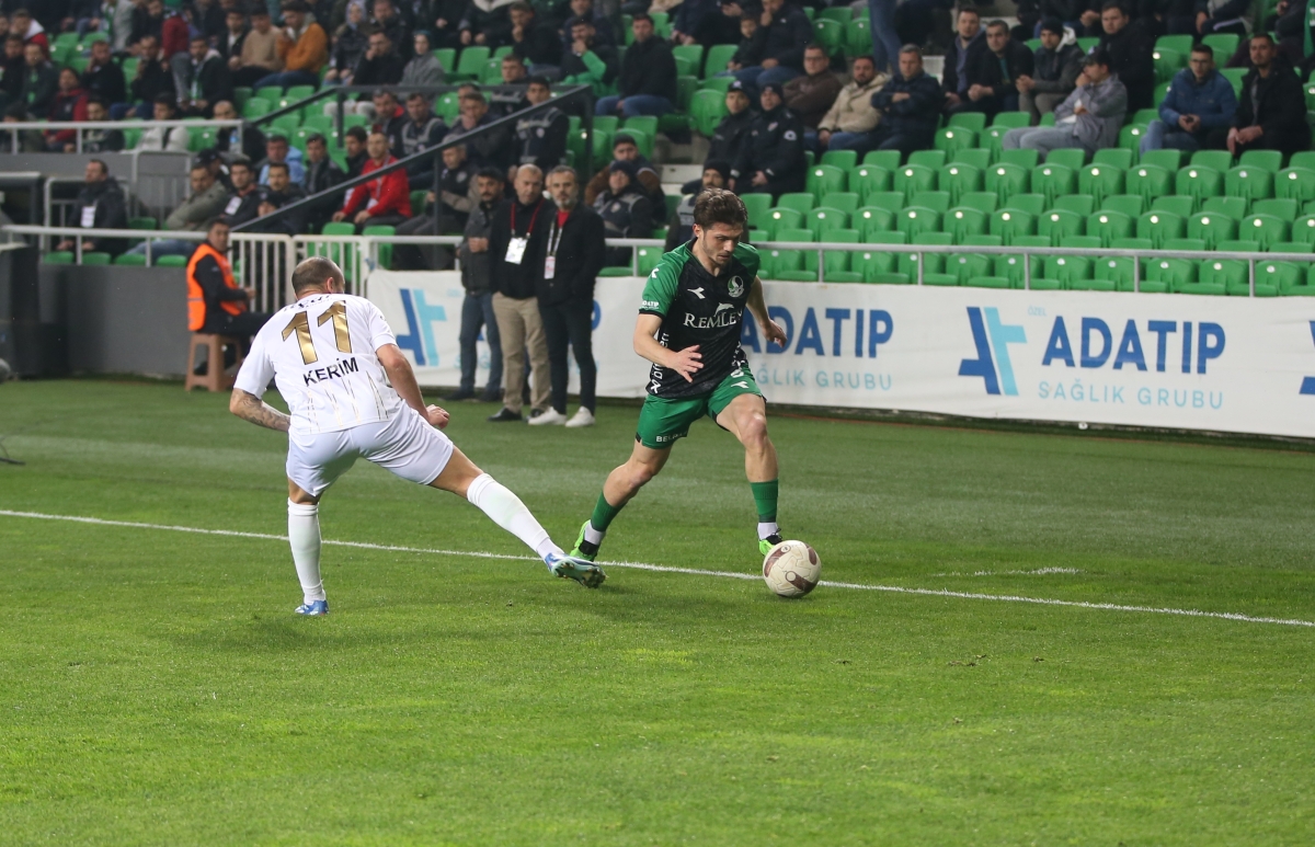 Sakaryaspor – Manisa FK Foto Galeri