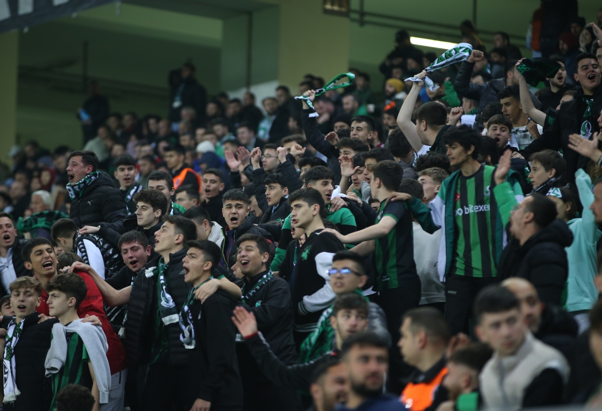 Sakaryaspor – Manisa FK Foto Galeri