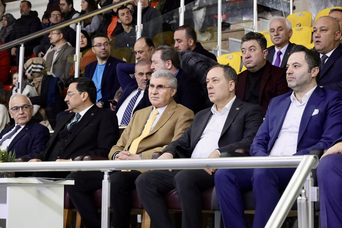 150 vatandaş Büyükşehirle konut sahibi oldu