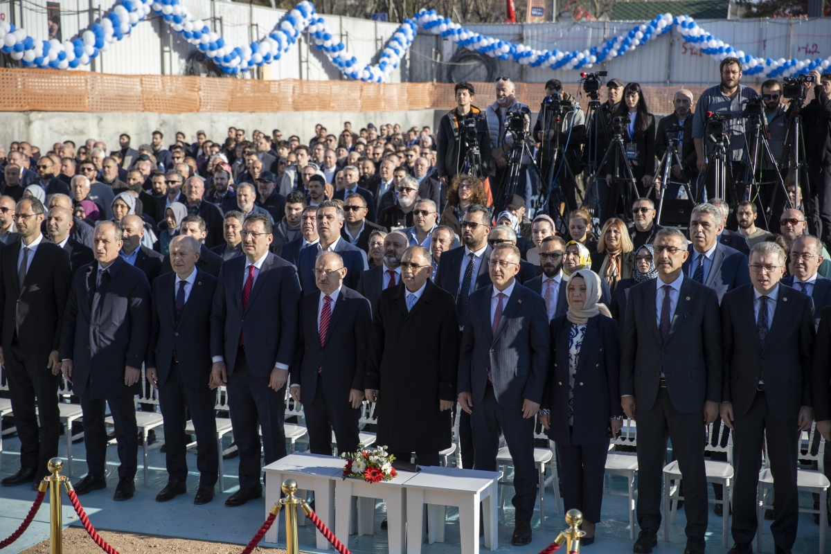  Adahayat Yerinde Kentsel Dönüşüm Temel Atma Töreni