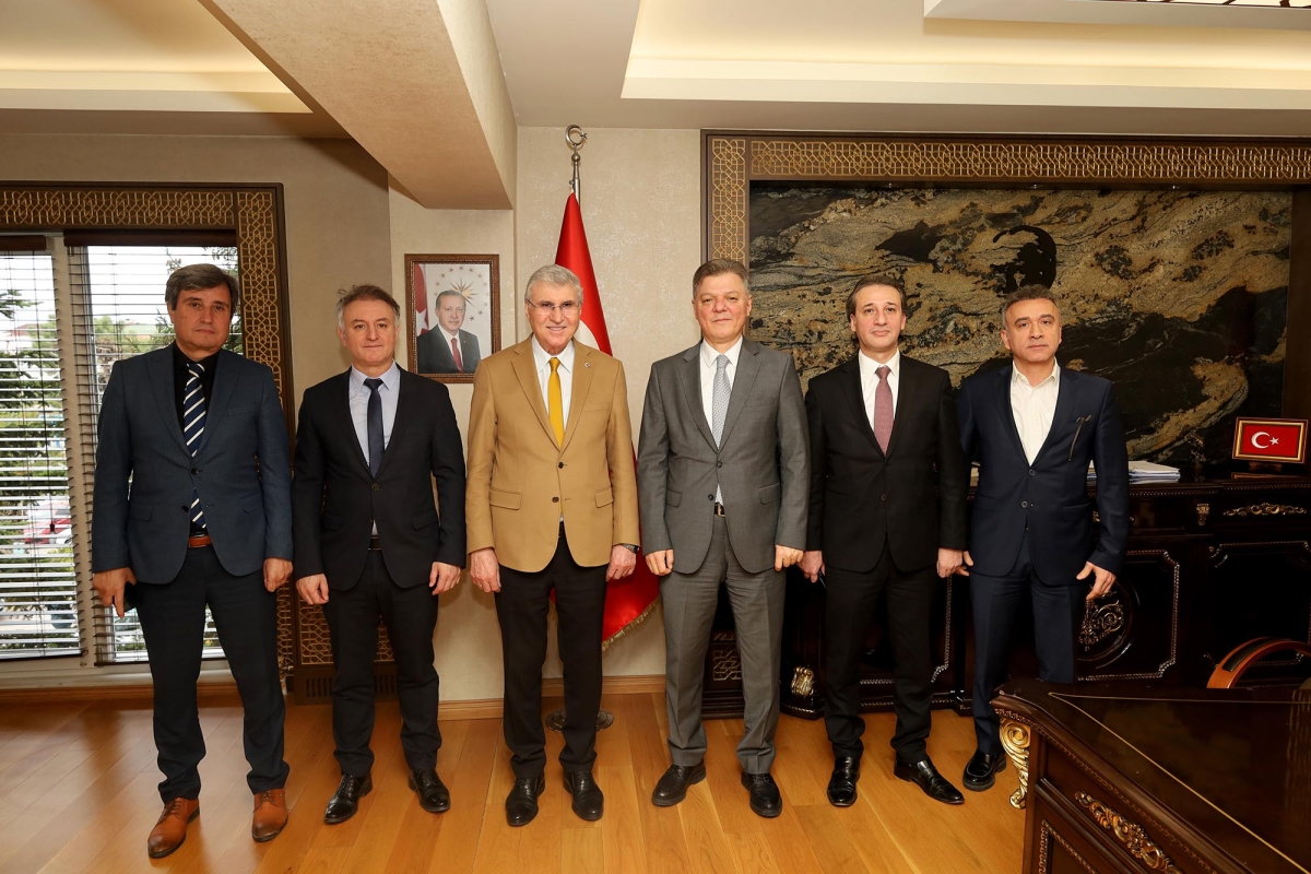 Ekrem Yüce veda ziyaretleri