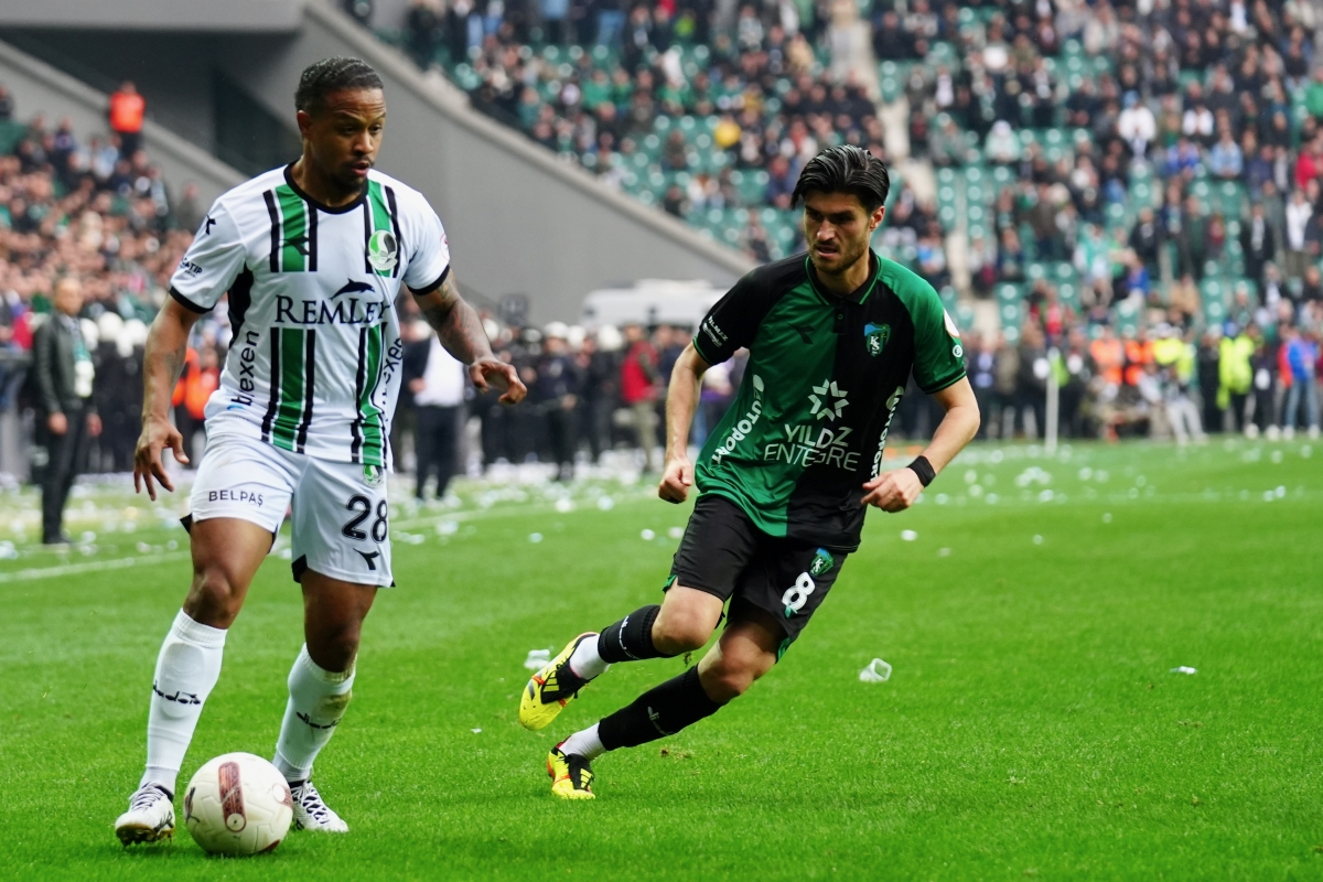 Kocaelispor - Sakaryaspor Foto Galeri