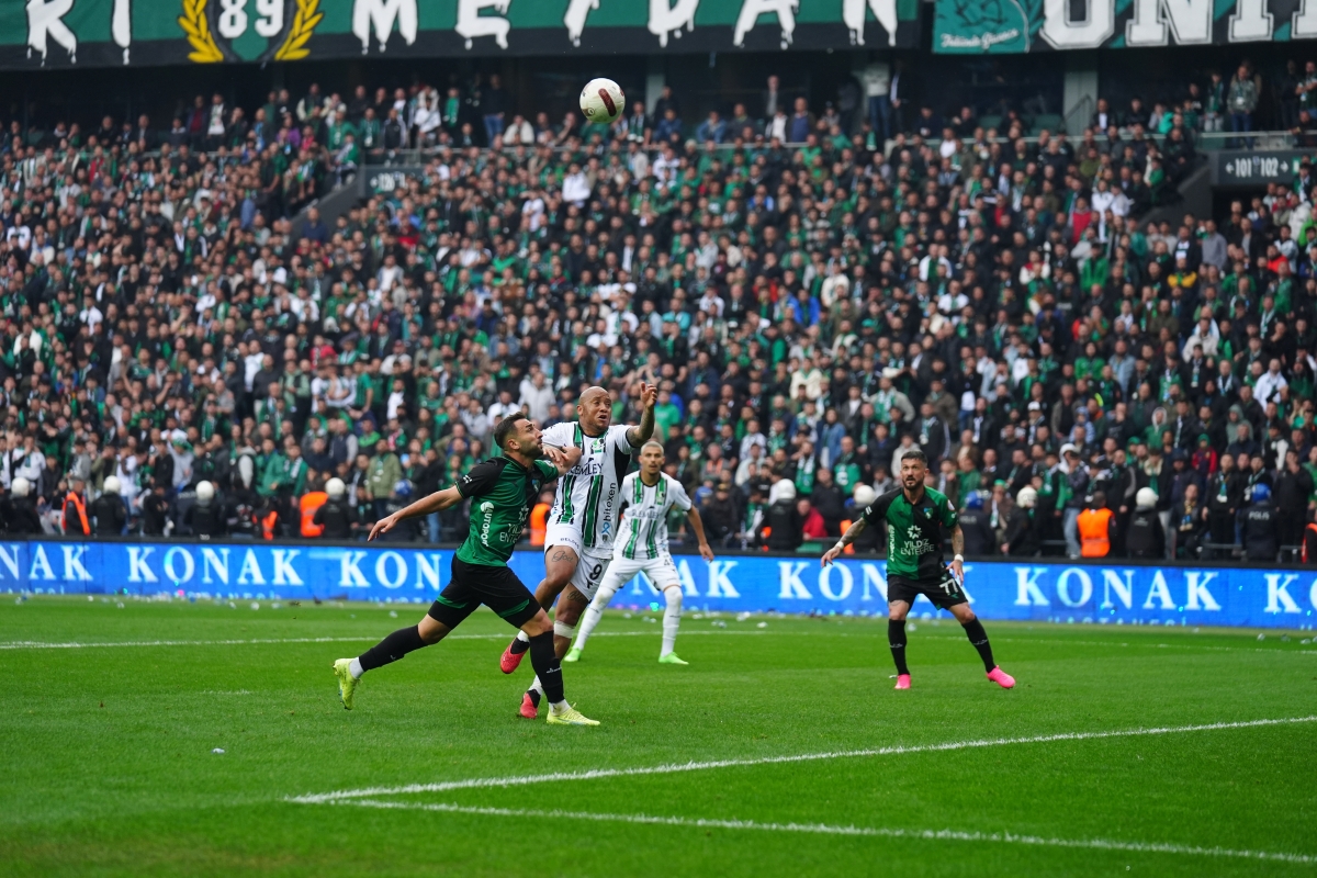 Kocaelispor - Sakaryaspor Foto Galeri