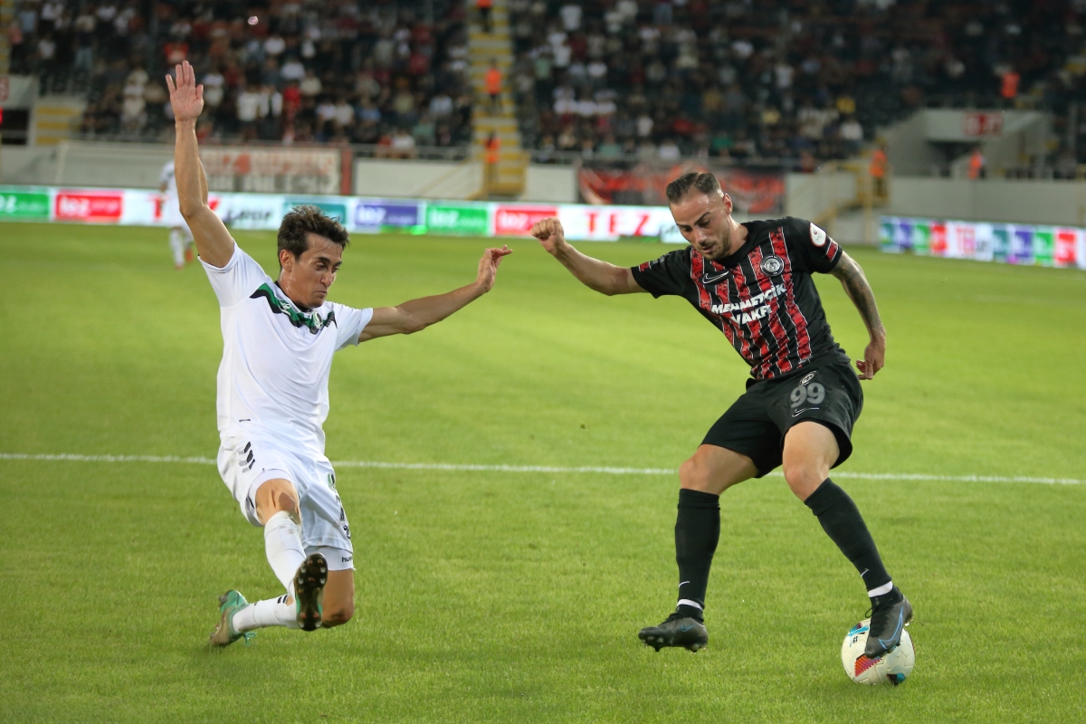 Sakaryaspor - Çorum FK