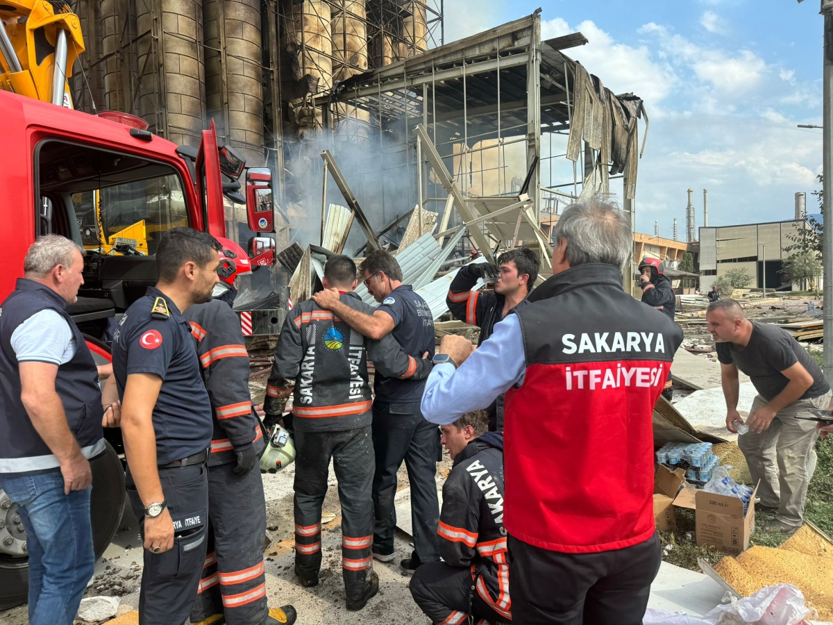 Sakarya Büyükşehir İtfaiyesi Müdahale Etti