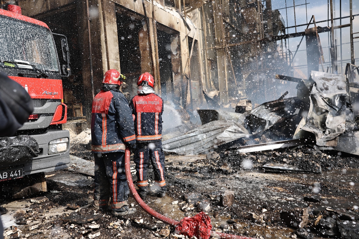 Sakarya Büyükşehir İtfaiyesi Müdahale Etti