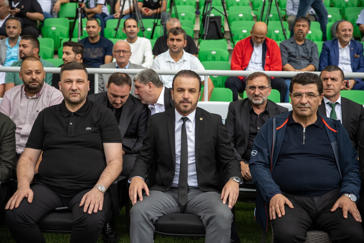 Sakaryaspor'da başkanlığa Cumhur Genç seçildi