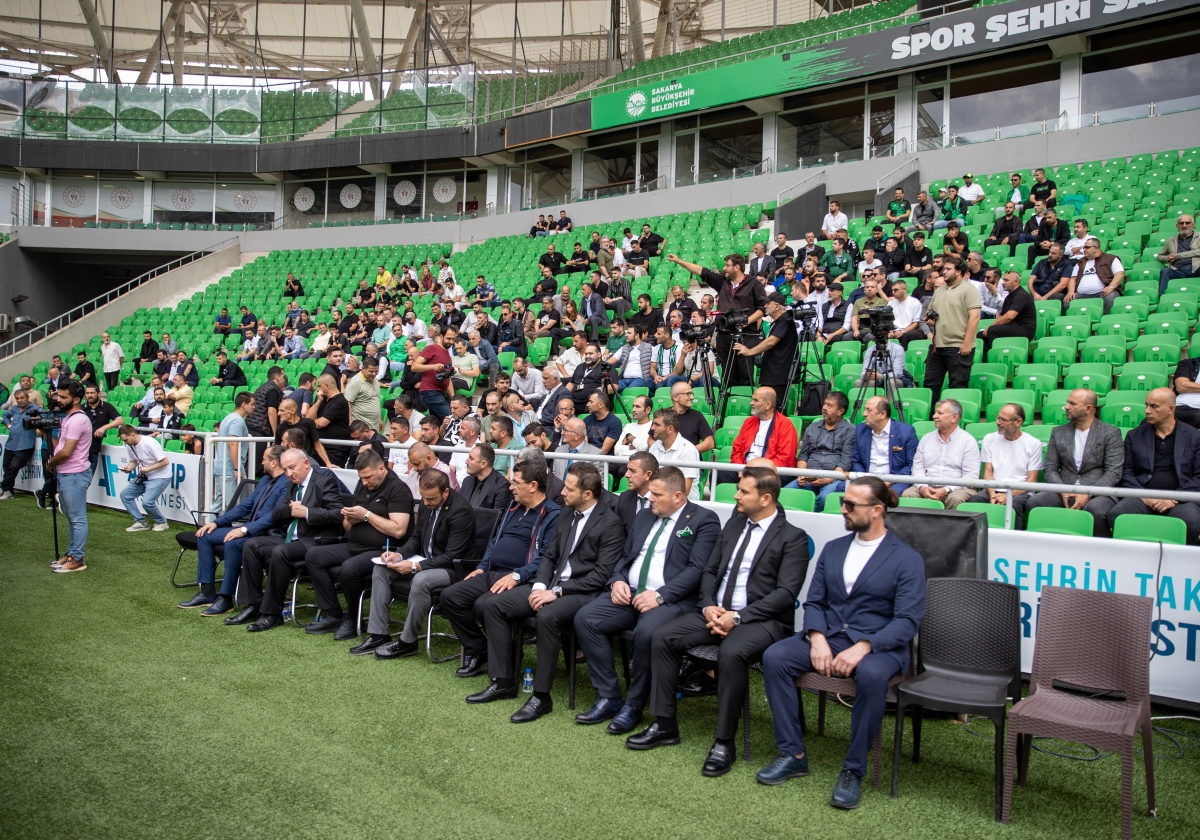 Sakaryaspor'da başkanlığa Cumhur Genç seçildi