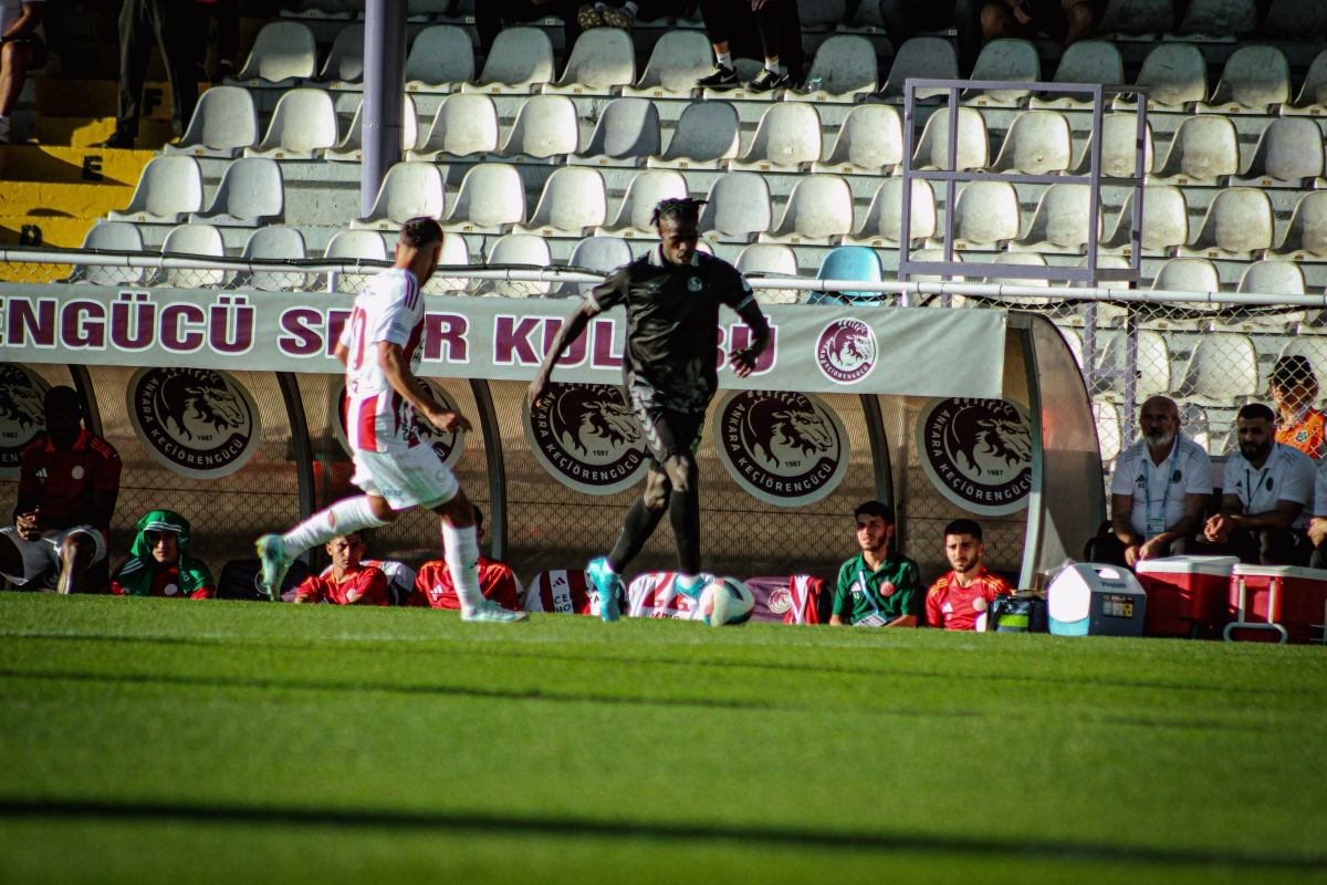 Sakaryaspor - Central Hospital Ümraniyespor