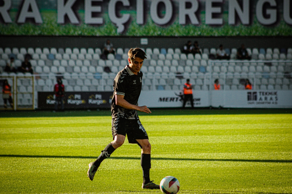 Sakaryaspor - Central Hospital Ümraniyespor