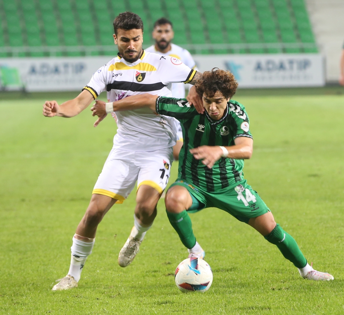 Sakaryaspor - Uğur Okulları İstanbulspor
