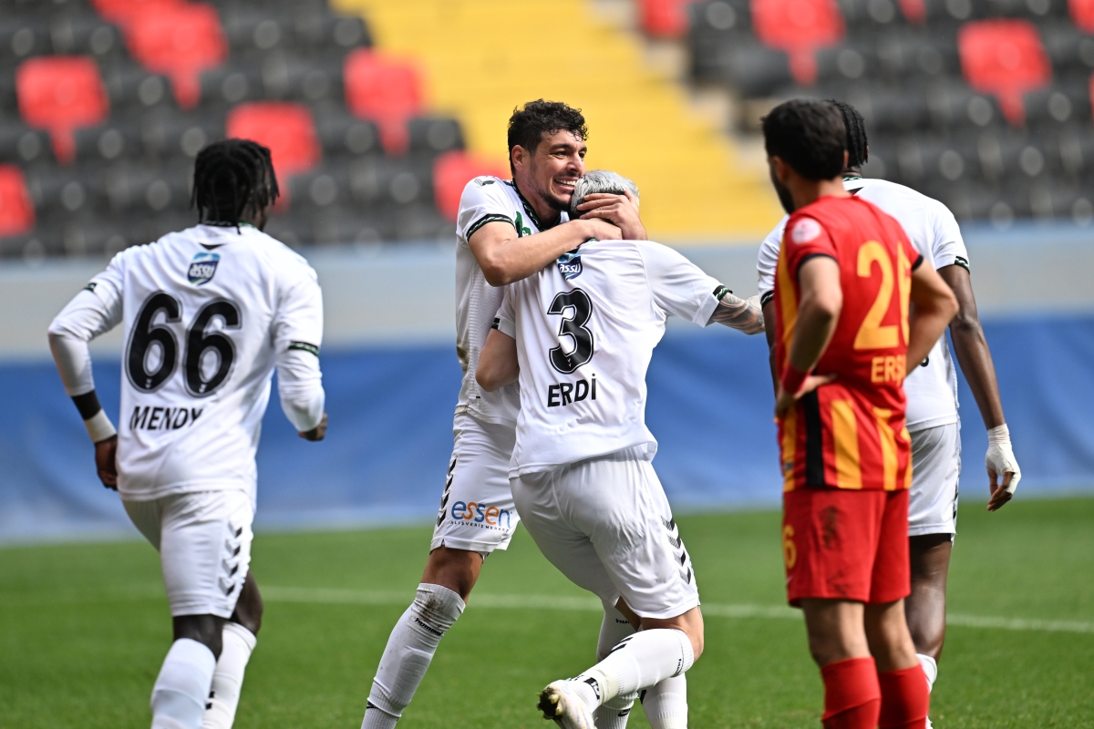 Yeni Malatyaspor - Sakaryaspor