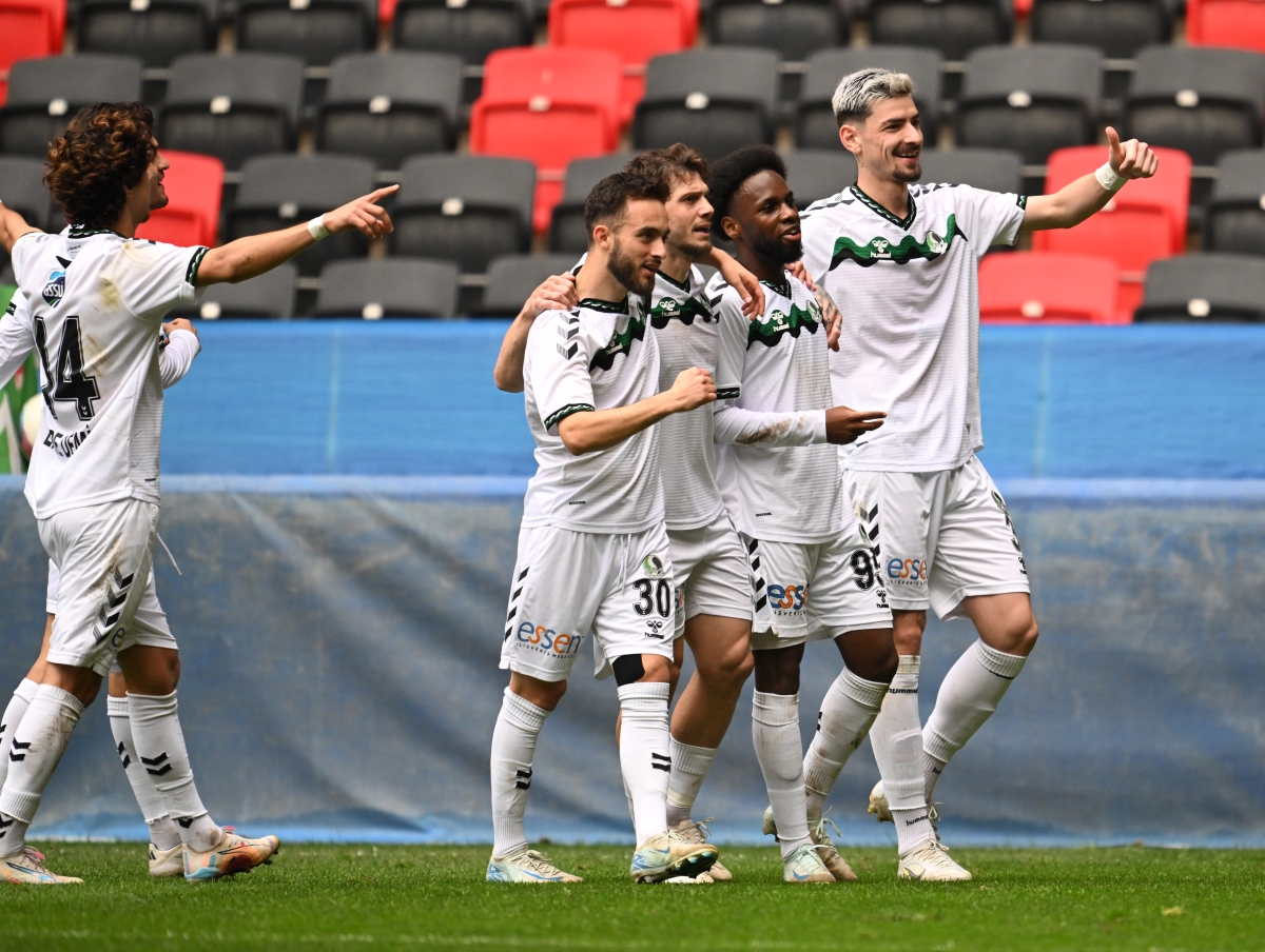 Yeni Malatyaspor - Sakaryaspor