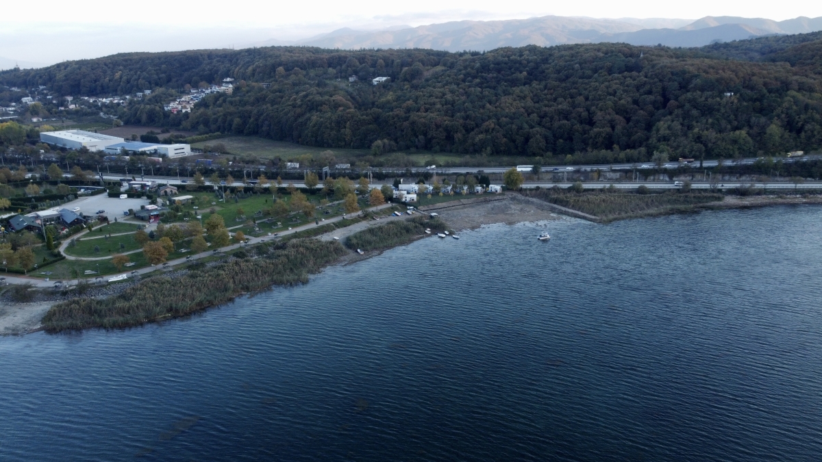 Sapanca Gölü'nde su miktarı son 5 yılın en düşük seviyesine geriledi