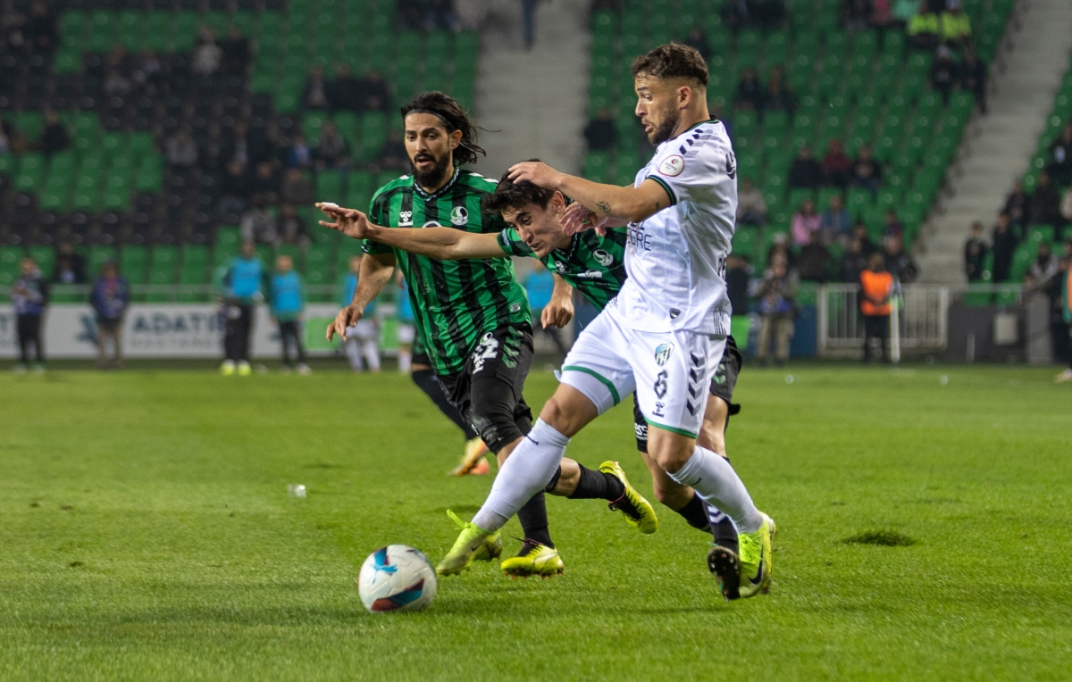 Sakaryaspor - Kocaelispor Foto Galeri