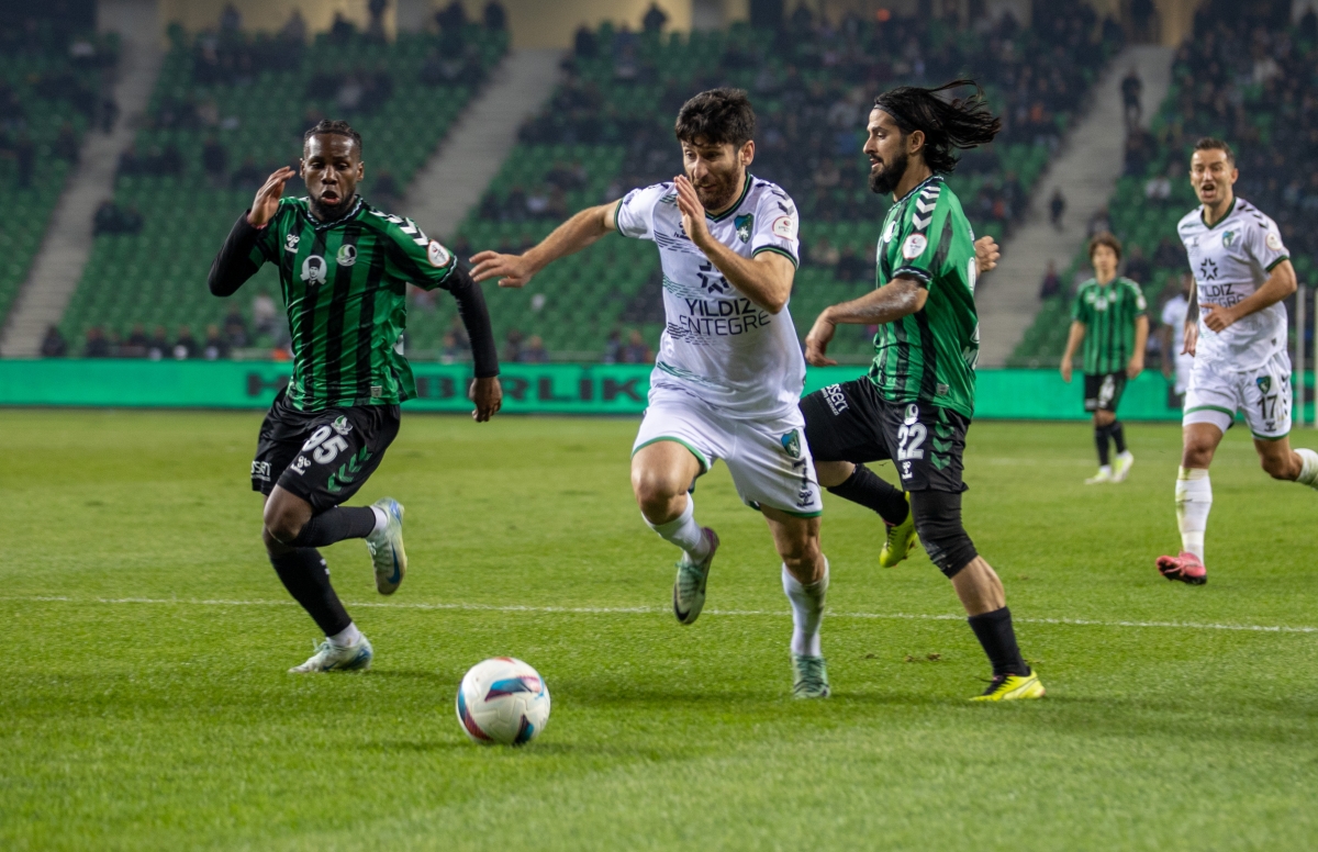 Sakaryaspor - Kocaelispor Foto Galeri
