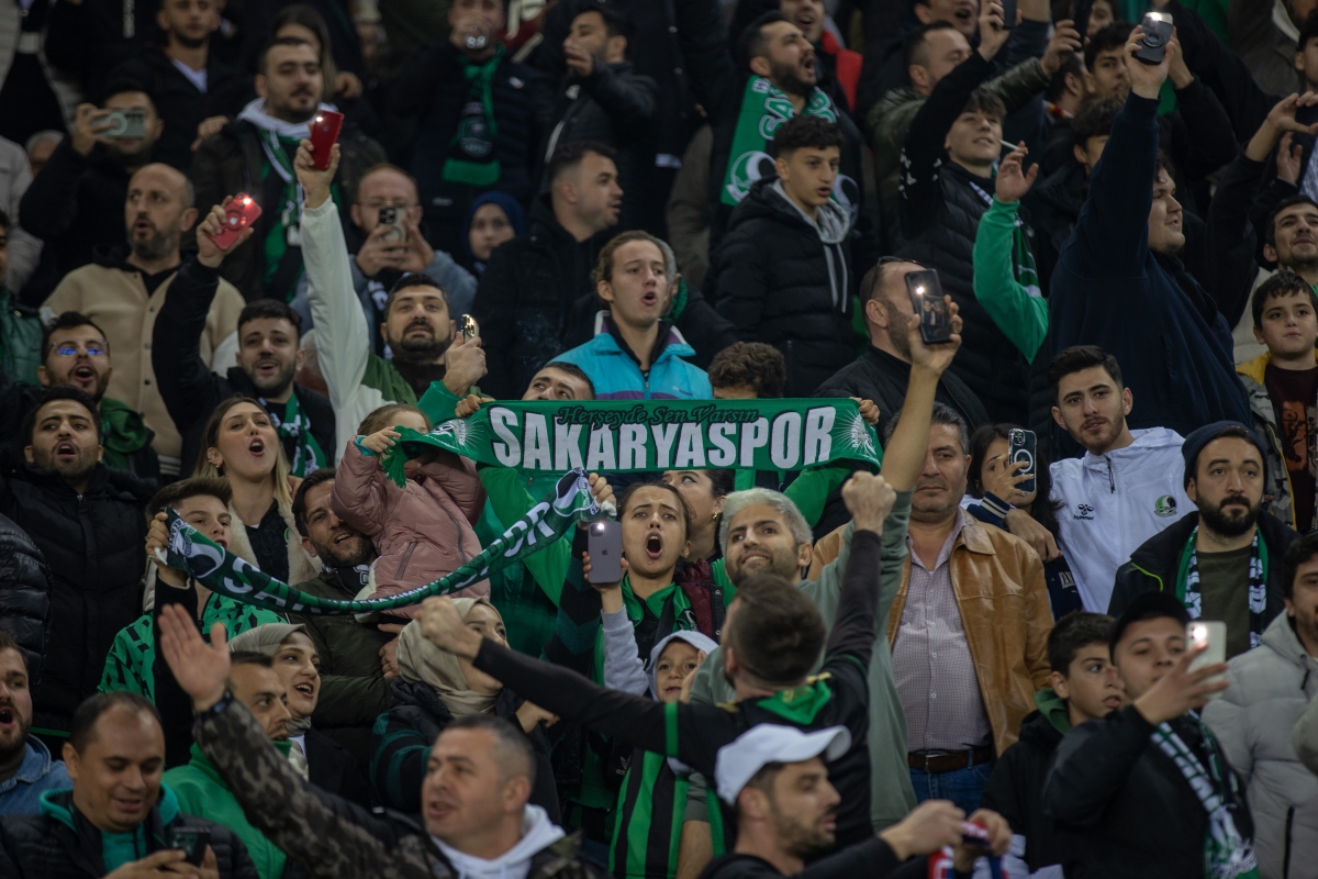 Sakaryaspor - Kocaelispor Foto Galeri