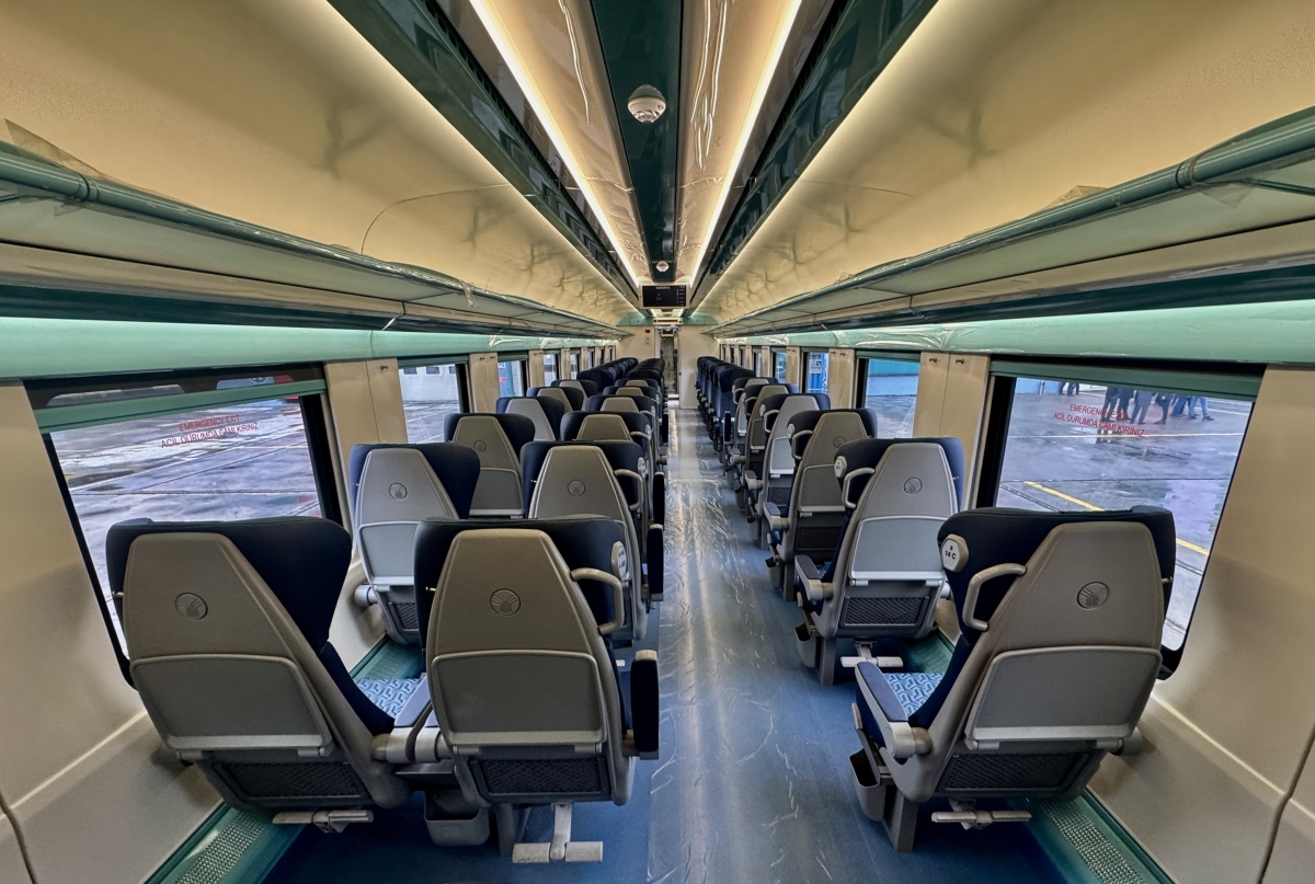 Sakarya'da Milli Elektrikli Hızlı Tren Seti'nin gövde kaynağı yapıldı
