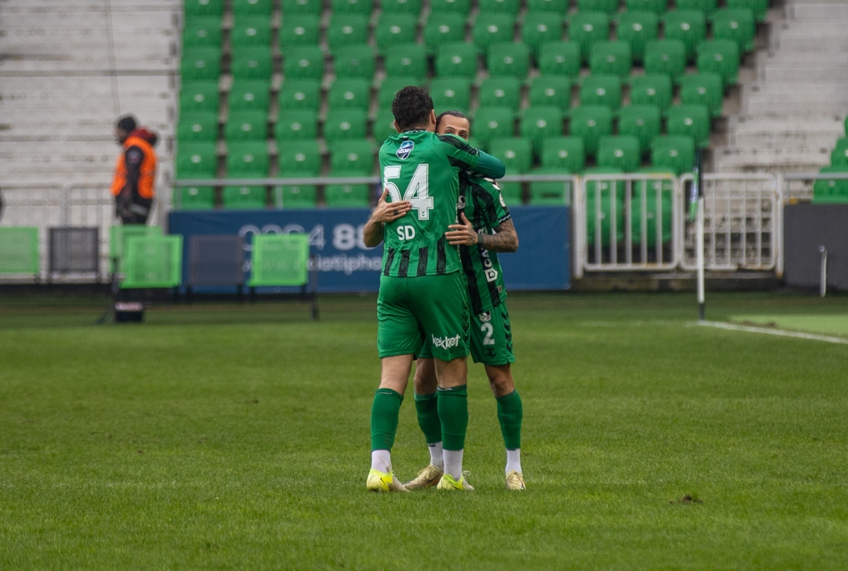 Sakaryaspor - Ahlatcı Çorum FK Foto Galeri