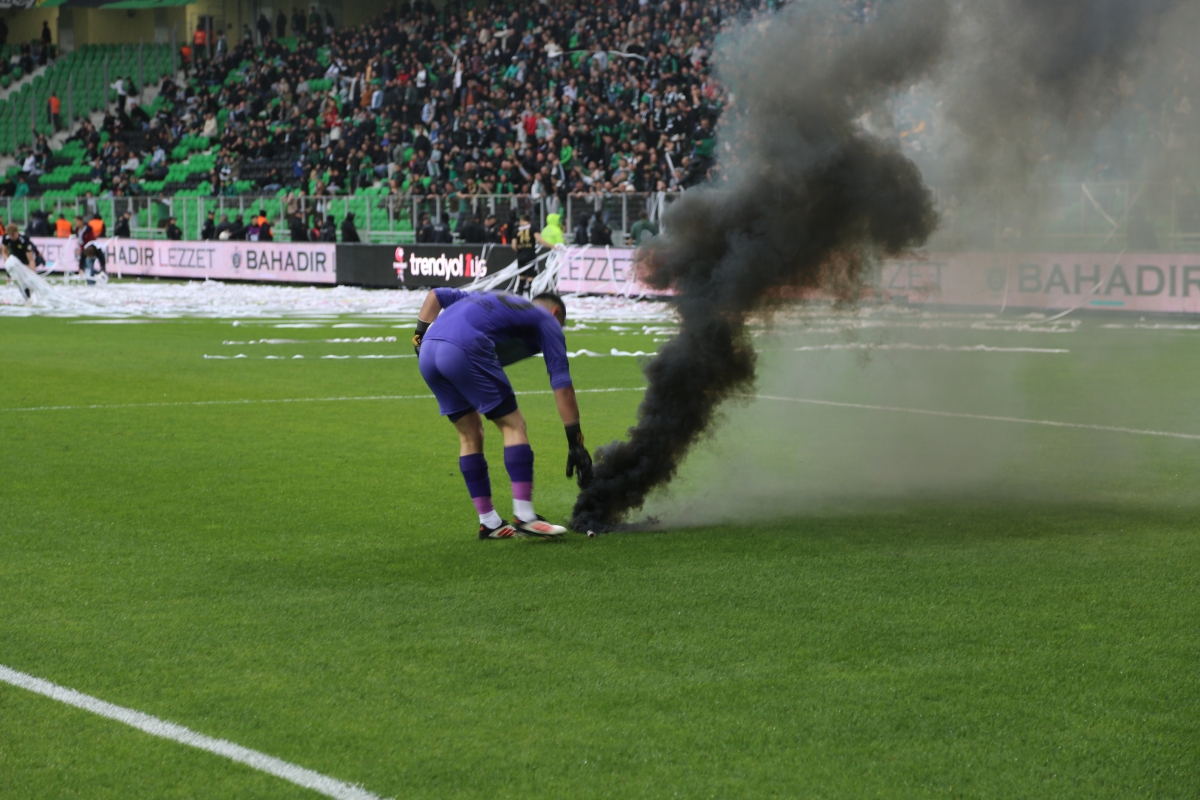 Sakaryaspor-Esenler Erokspor Foto Galeri