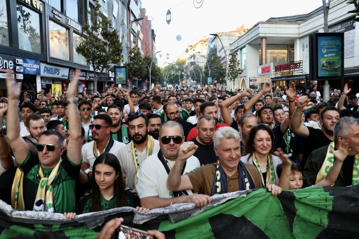 Sakaryaspor'un kuruluşunun 60. yıl dönümü kutlandı
