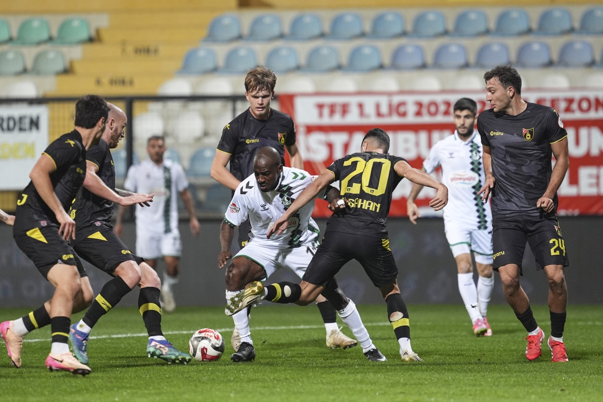 İstanbulspor - Sakaryaspor