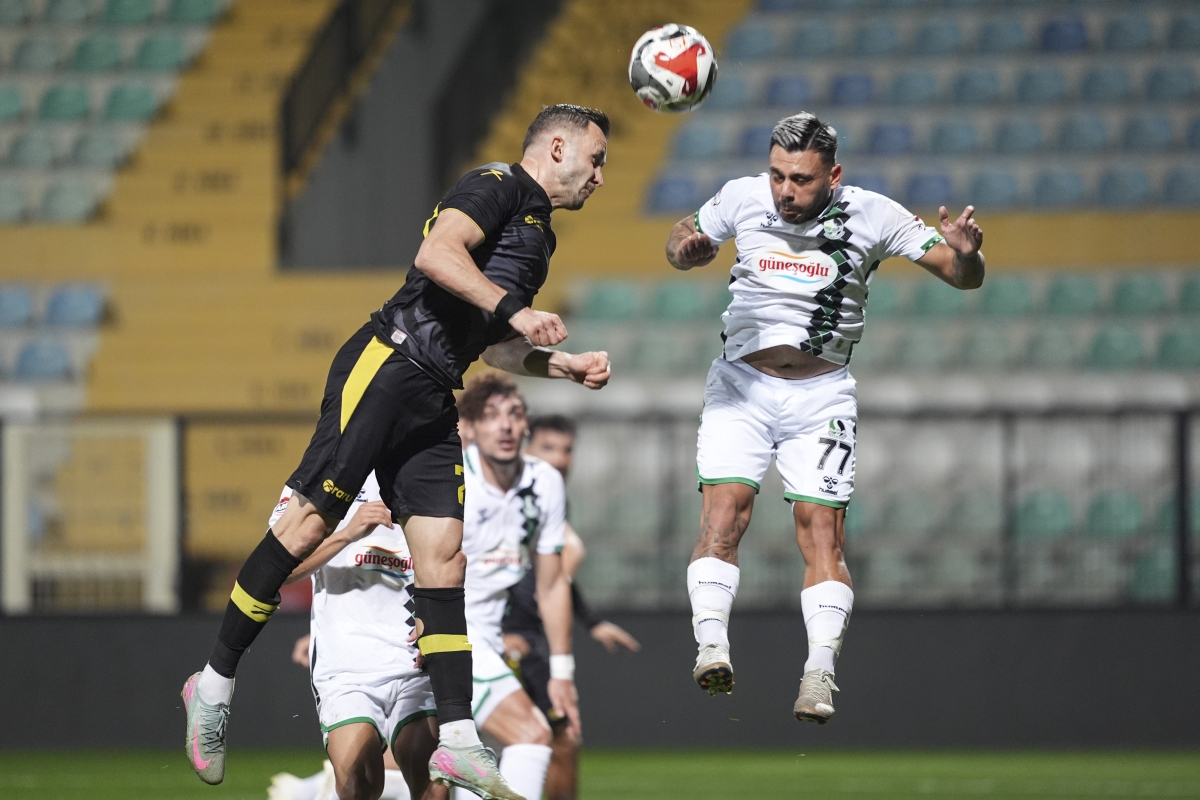 İstanbulspor - Sakaryaspor