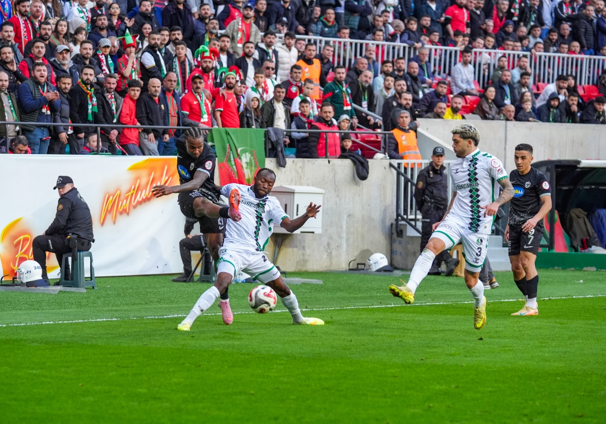 Amed Sportif Faaliyetler – Sakaryaspor