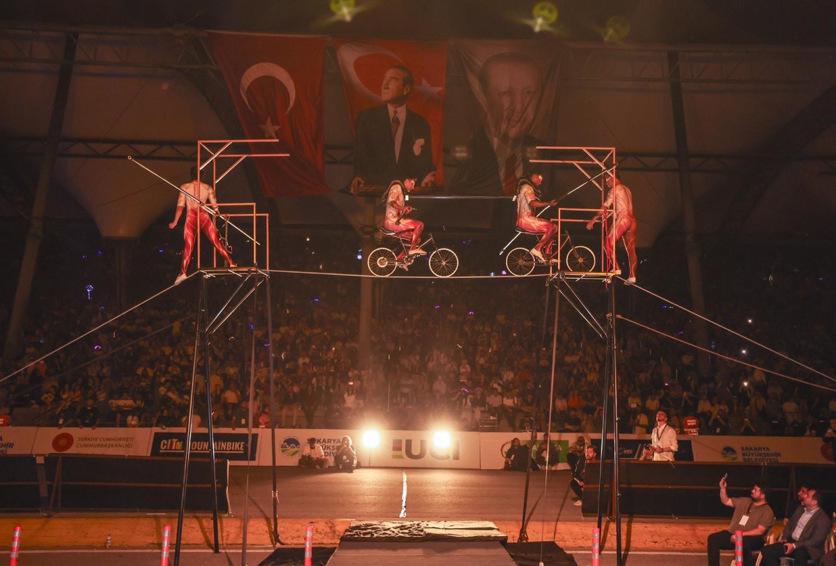 Tüm Dünya Sakarya’yı izledi