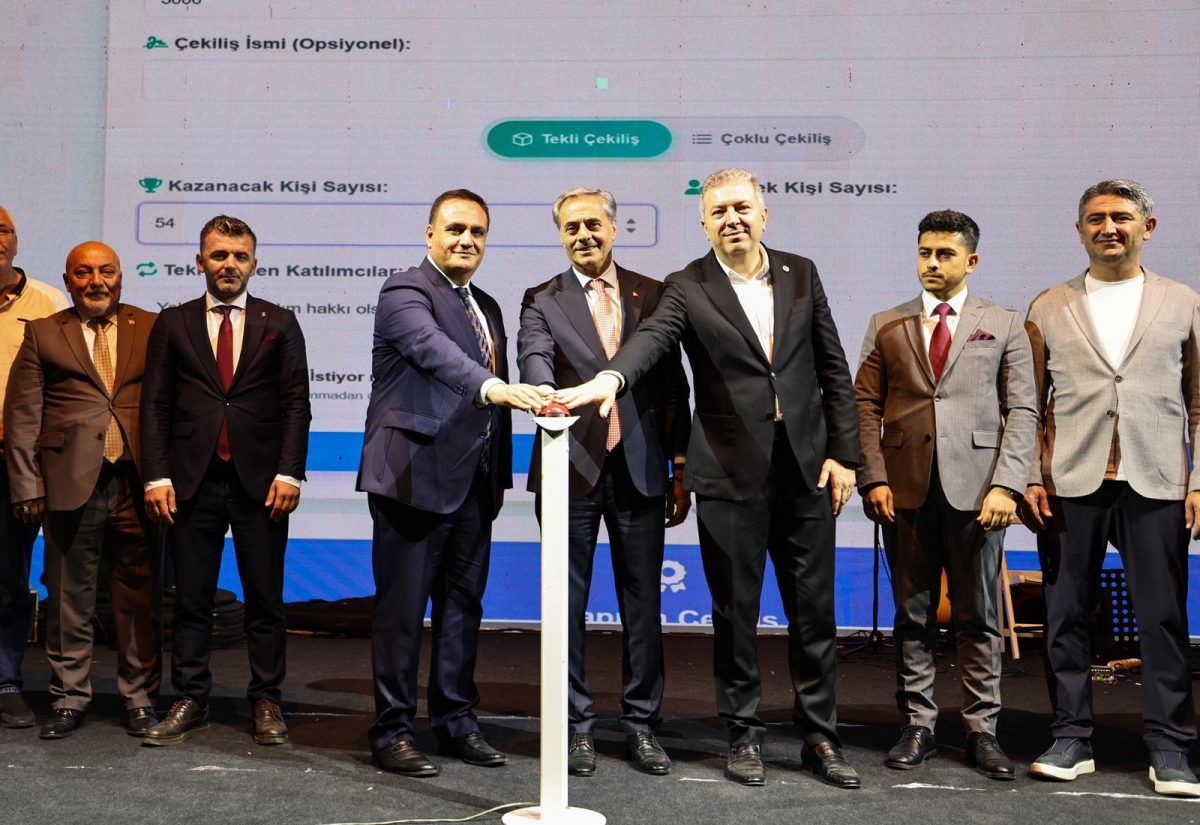 Tüm Dünya Sakarya’yı izledi