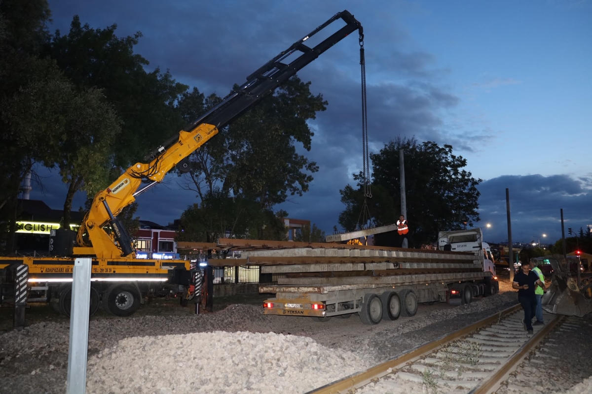 Tren 12 metre derinliğe inerek tünel içinden gara ulaşacak