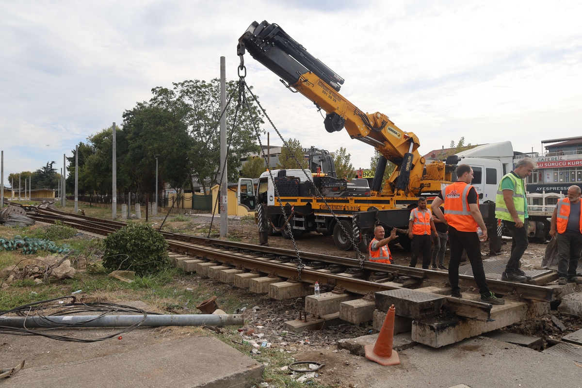 Tren 12 metre derinliğe inerek tünel içinden gara ulaşacak