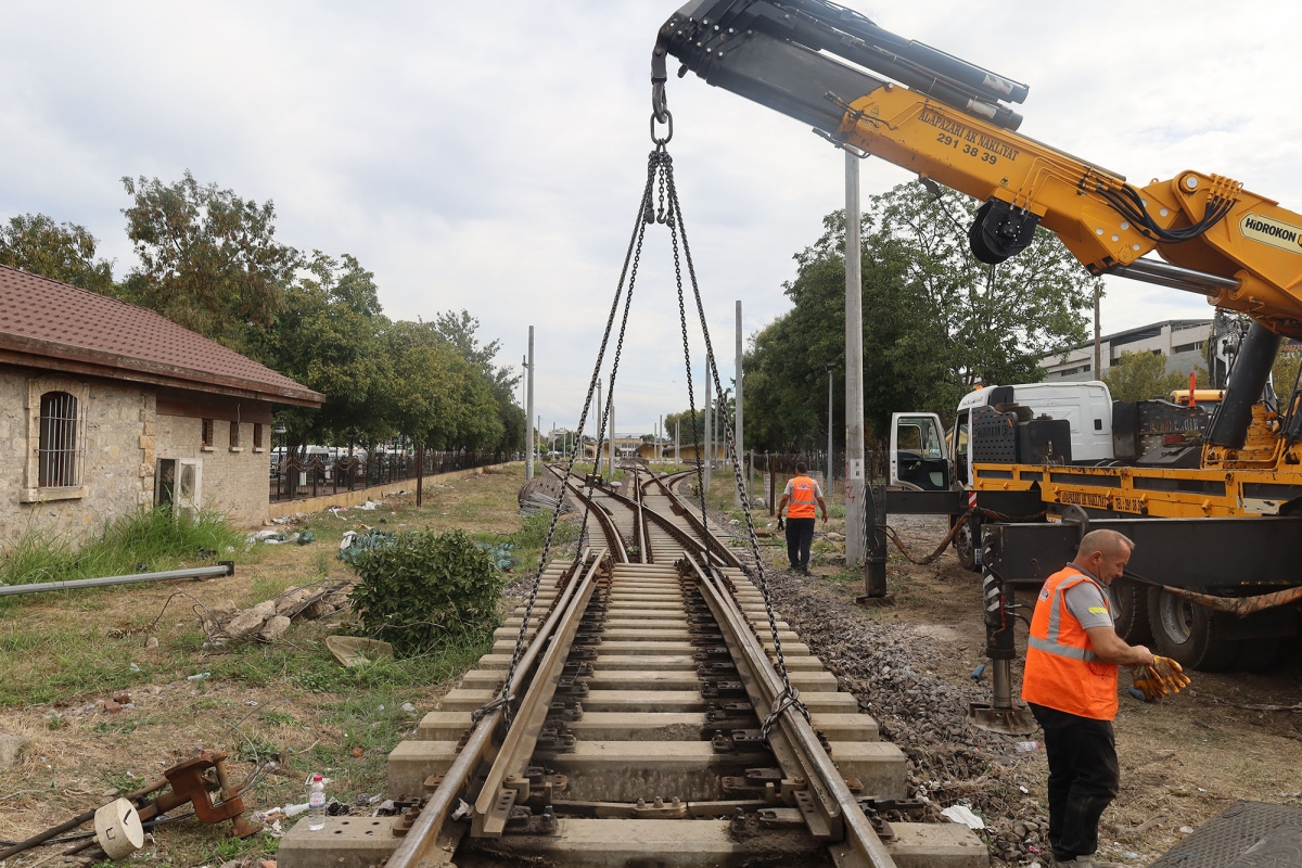 Tren 12 metre derinliğe inerek tünel içinden gara ulaşacak