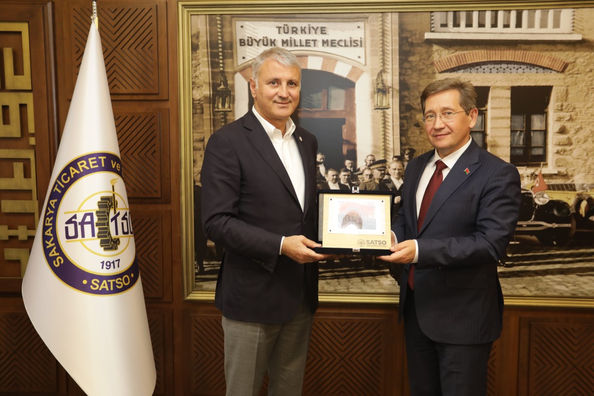 Belarus Ankara Büyükelçisi Victor Rybak SATSO’daydı