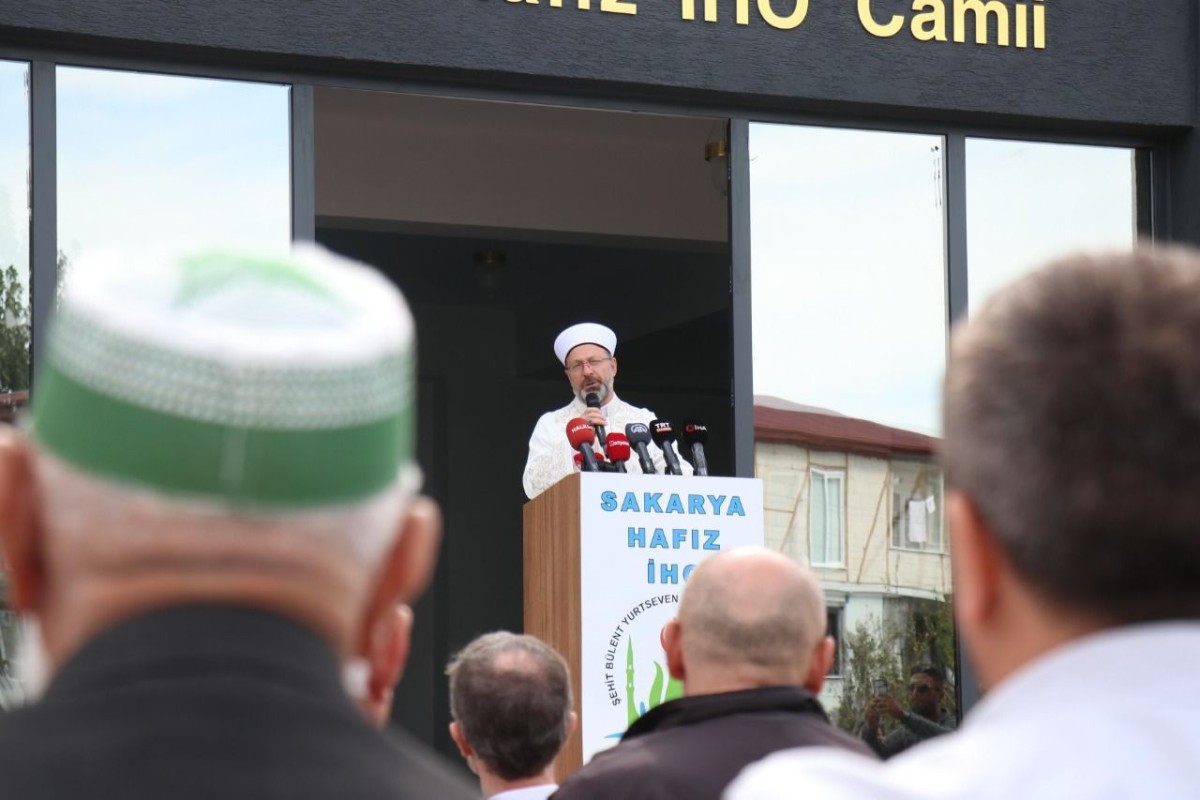 Diyanet İşleri Başkanı Erbaş: “Bugün, 90 bin camimize bir cami daha ilave etmiş olduk”
