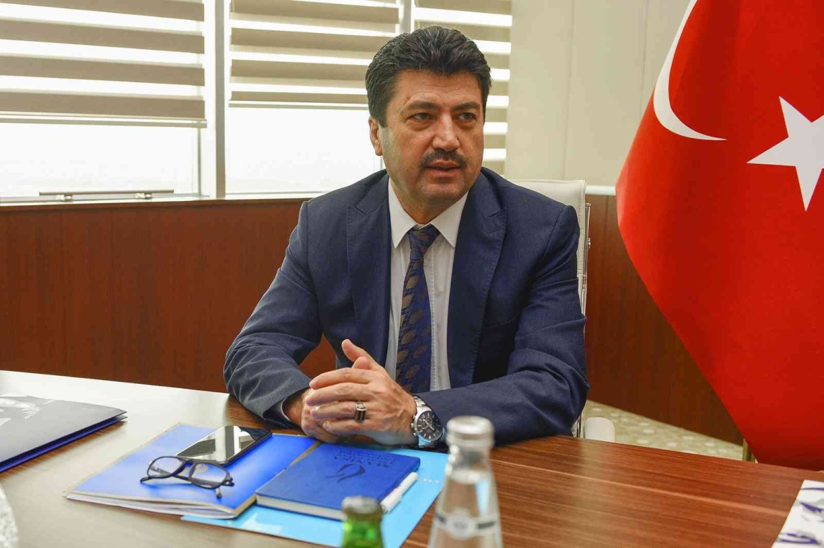 Rektörler Manisa’da, SUBÜ’nün +1 Eğitim Modeli’ni konuştu
