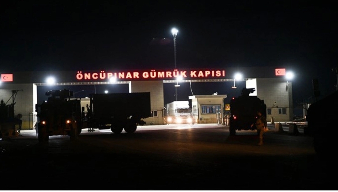 Kilis'te Öncüpınar Sınır Kapısı bölgesine PKK'lı teröristler tarafından 3 roket atıldı