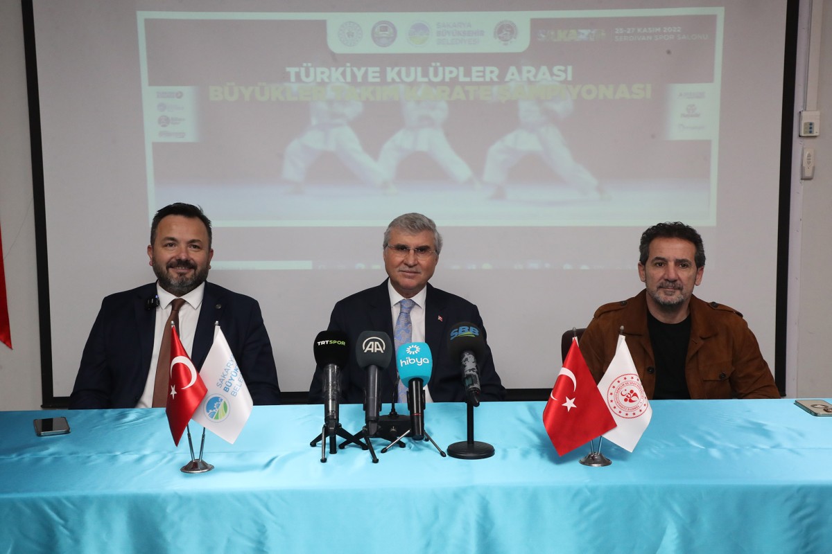 Büyükşehir ve Türkiye Karate Federasyonu organizasyon protokolünü imzaladı.